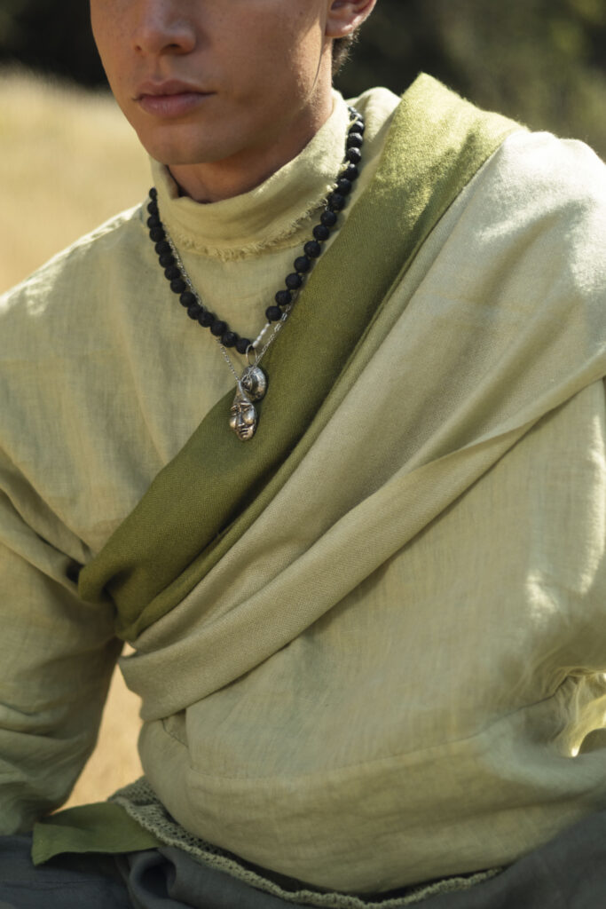 collar-plata-mexicana-artesanal-cara-de-nino Collar artesanal de plata mexicana con dije imperfecto de Cara de Niño.